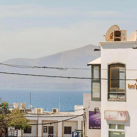 Apartamentos Mares De Lava - Puerto Del Carmen 푸에르토 델 카르멘 외부 사진